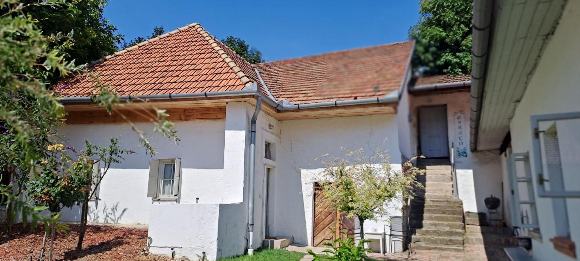 Plitzner Belvarosi Apartmanhaz Eger Ngoại thất bức ảnh